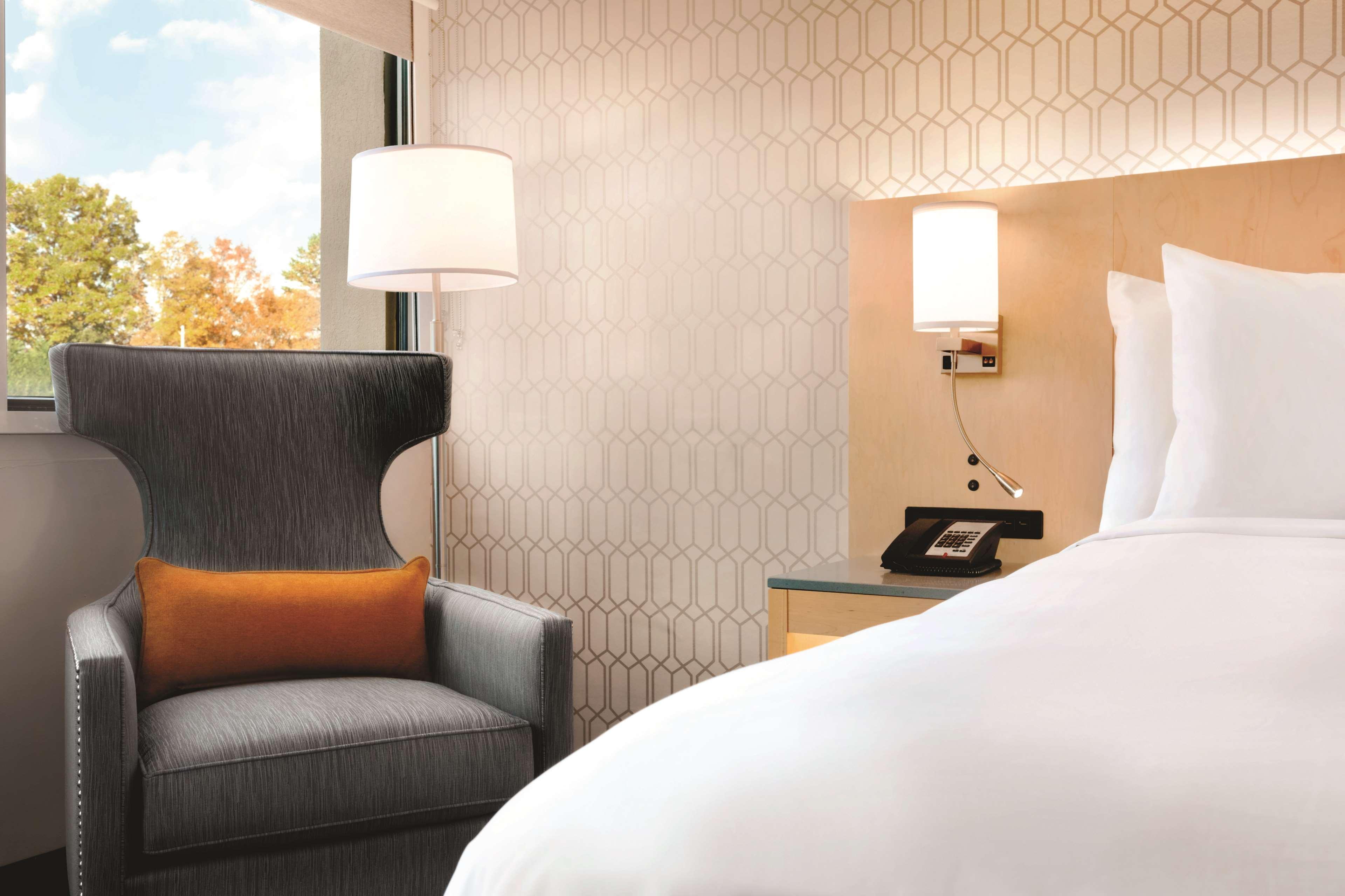 Radisson Hotel Charlotte Airport Экстерьер фото